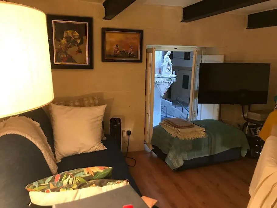 Valletta'S Charming Loft Accommodation Valletta